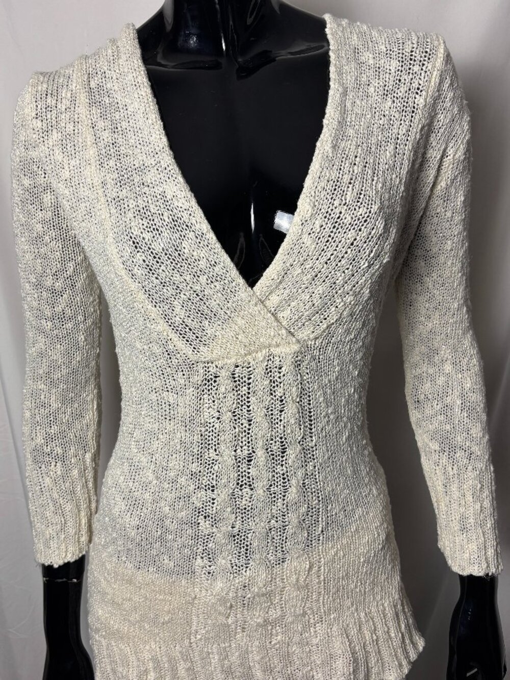 52 Weekends Cream Hooded Cable Knit Sweater Women’s Size US Large